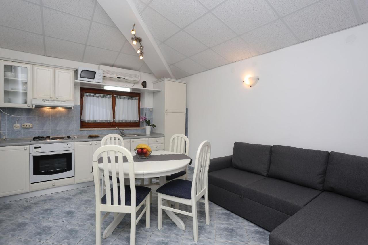 ראבץ Apartments Emilia מראה חיצוני תמונה